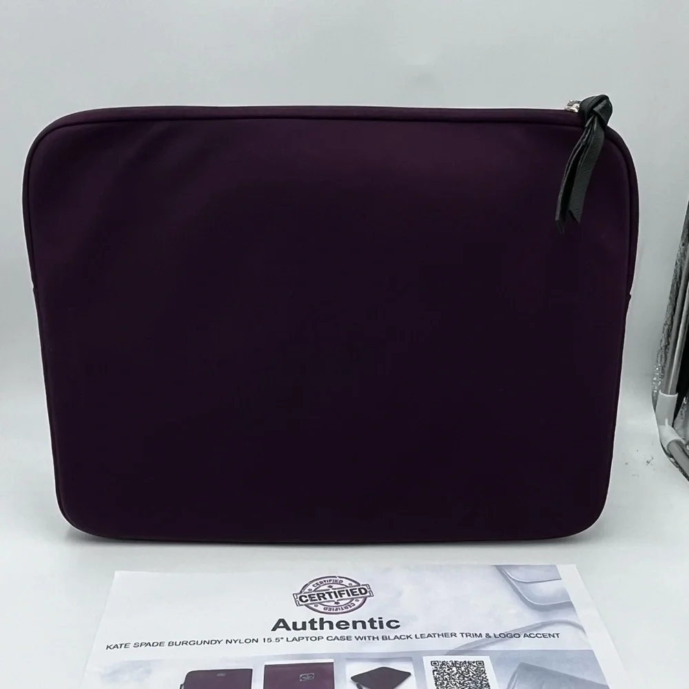 Kate Spade authenticated Purple Protective Laptop Zip Closure Sleeve 13”‎